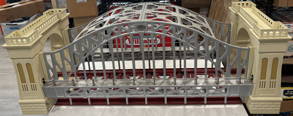 Lionel 32999 Standard Gauge Hellgate Bridge (Red and Cream)