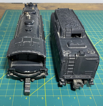 Lionel Post War #1666 Steam Locomotive  Tender