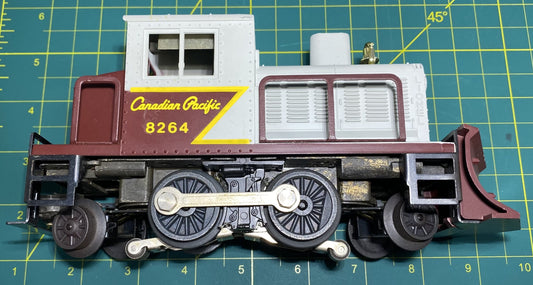 Lionel Modern 6-8264 Canadian Pacific Snow Plow Switcher Diesel Locomotive