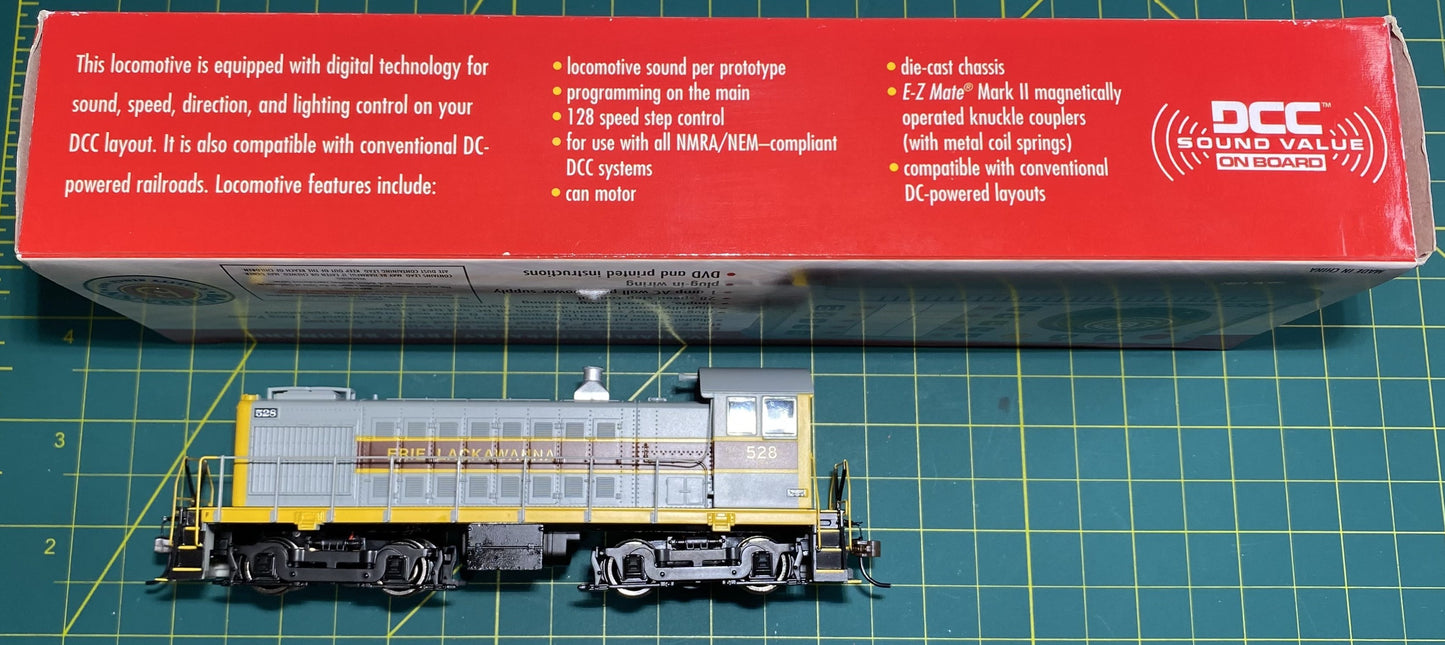 Bachmann 63212 Erie Lackawanna S-4 Diesel Locomotive #528 DCC & Sound
