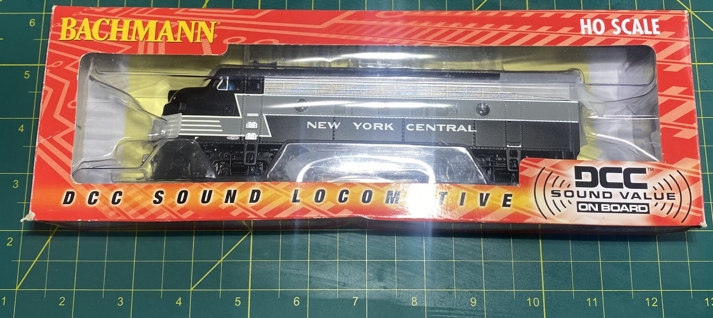 Bachmann 64302 HO New York Central F7A Diesel Locomotive w DCC/Sound