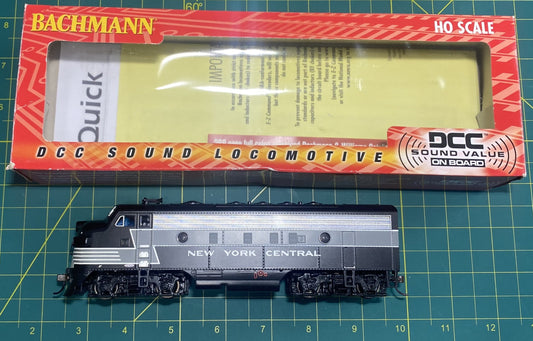 Bachmann 64302 HO New York Central F7A Diesel Locomotive w DCC/Sound