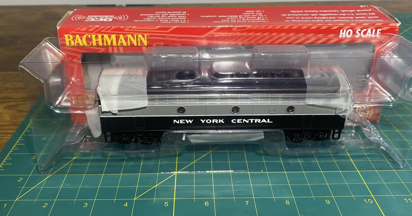 Bachmann 64402 HO New York Central EMD F7B Diesel Locomotive Sound/DCC