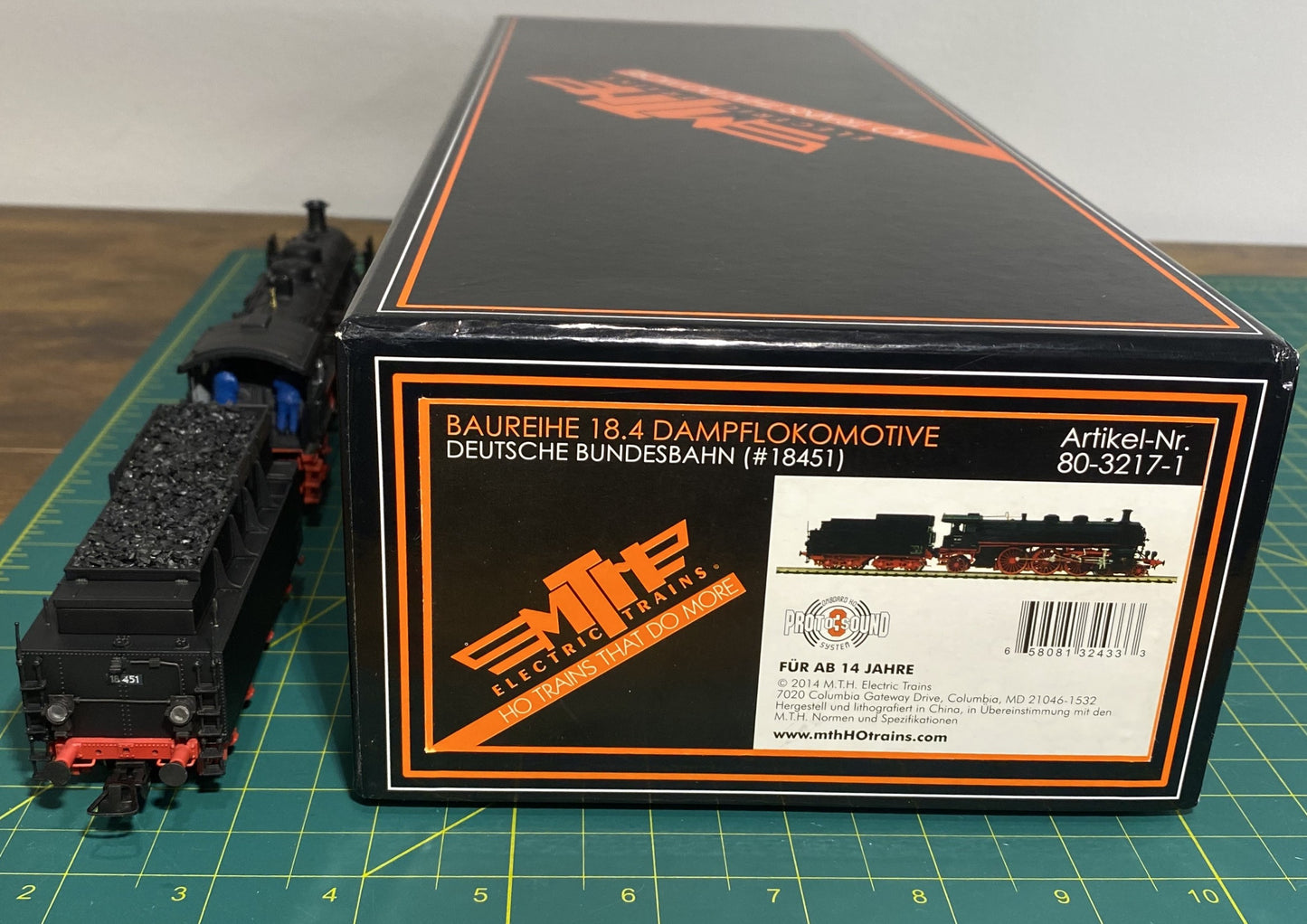 Deutsche Bundesbahn HO Scale MTH HO Class 18.4 Steam Locomotive w/Proto-Sound 3.0
