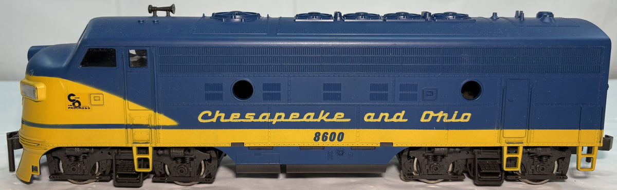 Atlas 6103 O Gauge, 2 Rail Chesapeake and Ohio F-9 Diesel Locomotive #8600