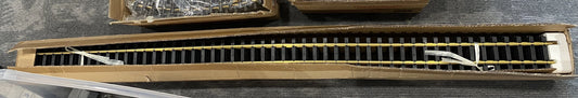 USA Trains R81065 60" Straight Track (6 pieces)