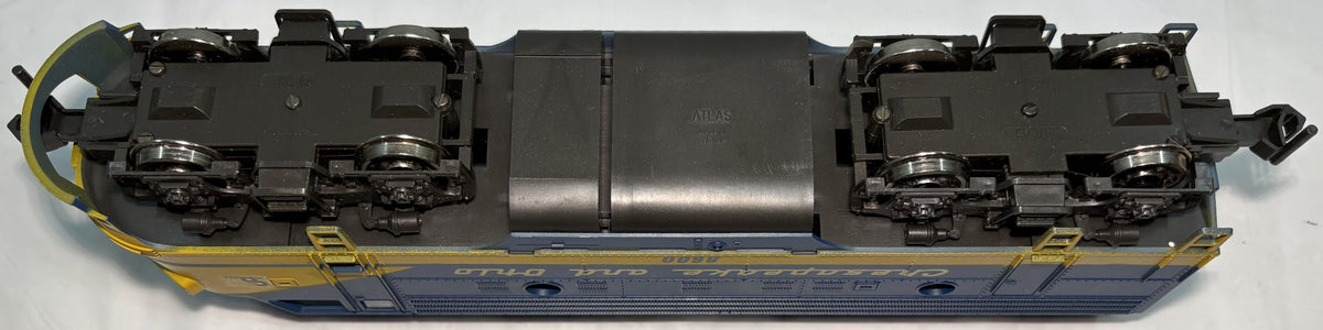 Atlas 6103 O Gauge, 2 Rail Chesapeake and Ohio F-9 Diesel Locomotive #8600