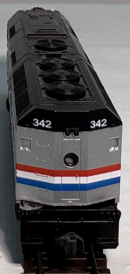 Kato 176-6101 N Amtrak EMD F40PH Locomotive