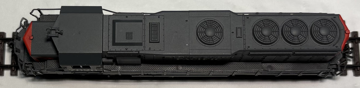 Atlas 48637 N Southern Pacific EMD GP40-2 Diesel Locomotive #7626