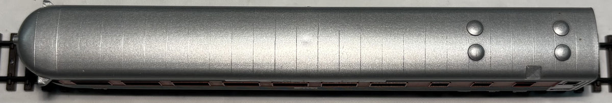 Minitrix 3042 N Scale Santa Fe Observation Car #3117