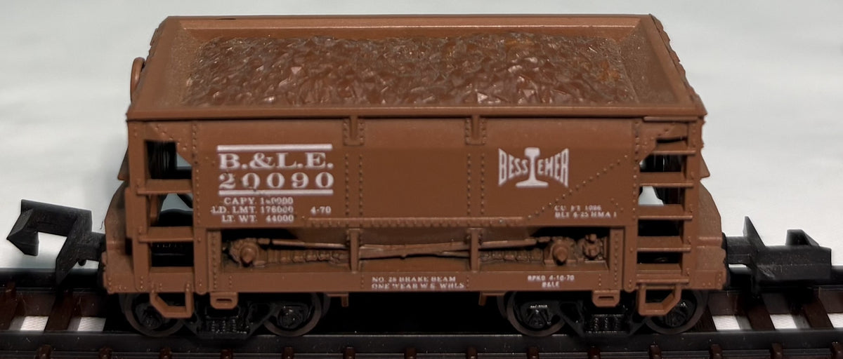 Atlas 3204 N Scale Bessemer & Lake Erie 70 Ton Ore Car with Load