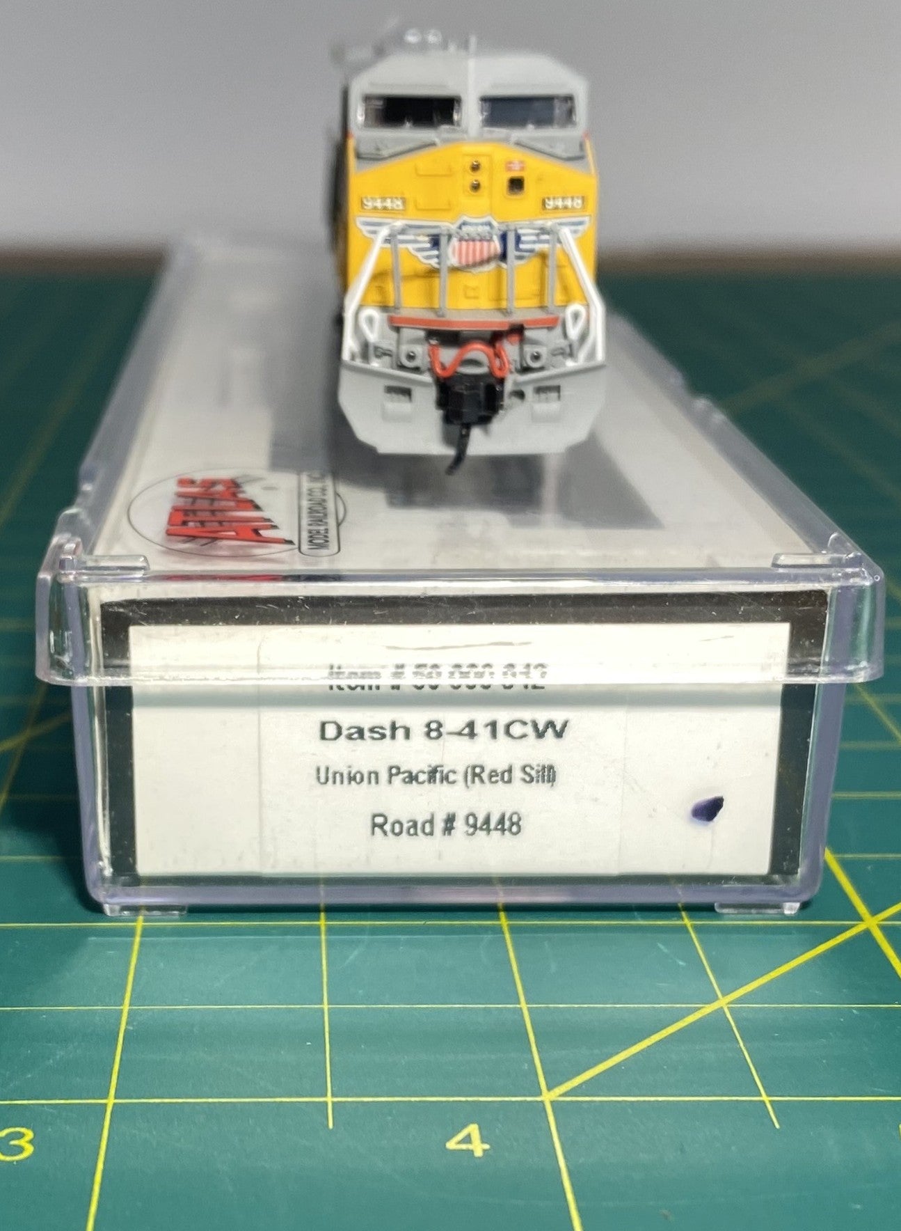 Atlas 50 000 912 Locomotive, Diesel, GE Dash 8 Union Pacific 9448