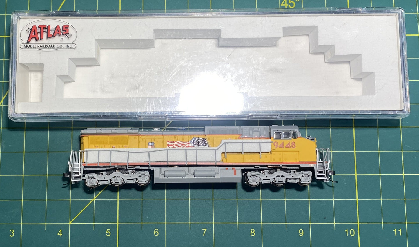 Atlas 50 000 912 Locomotive, Diesel, GE Dash 8 Union Pacific 9448