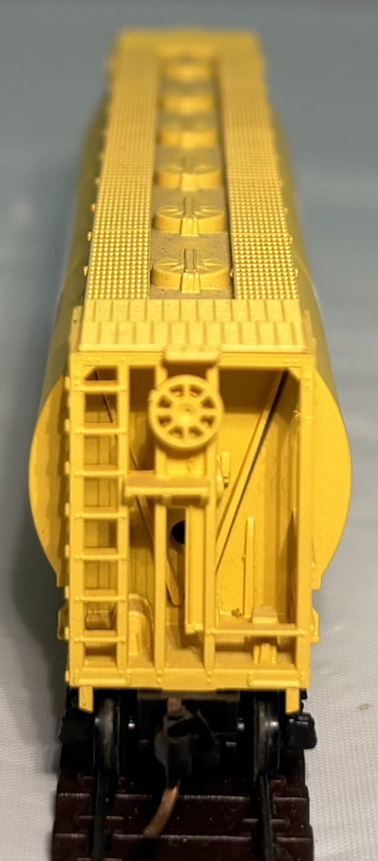 Delaware Valley Freight Cars 3063 N Scale Shell chemical Plastics Hopper #3524