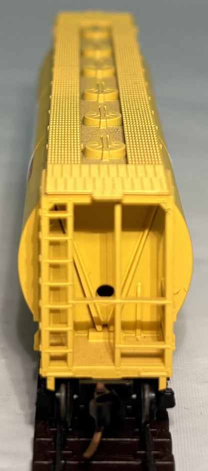 Delaware Valley Freight Cars 3063 N Scale Shell chemical Plastics Hopper #3524
