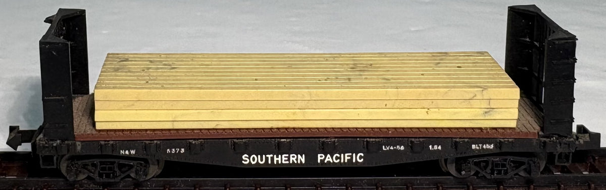 Altas 2281 N Scale Southern Pacific Bulkhead Flat Car
