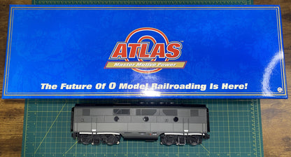Atlas #291B2 F-2/F-3 Ph.1 Diesel Loco #1672 EMD Demonstrator un-Powered B Unit