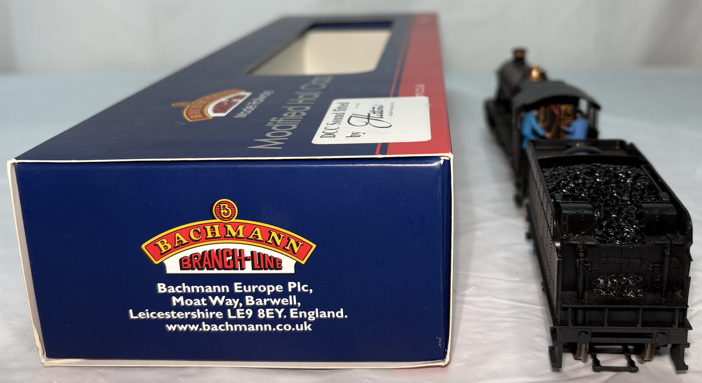 Bachmann Branch Line 31-783 Class 6959 Modified Hall 4-6-0 7904 "Fountains Hall" in BR black with early emblem - weathered
