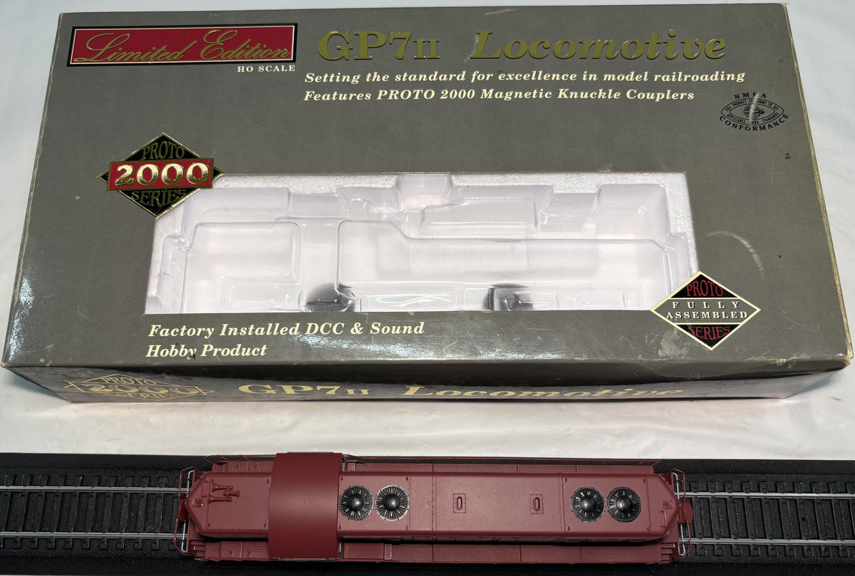 Proto 2000 920-40470 HO Rock Island Diesel EMD GP7 Phase II Powered w/Sound & DCC