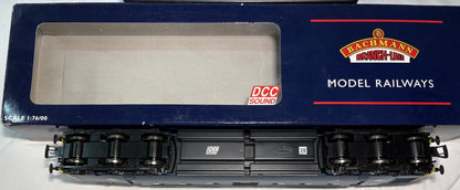 Bachmann Branchline 32-530DS Class 55 Deltic 55001 'St. Paddy' in BR Blue (DCC Sound Fitted)