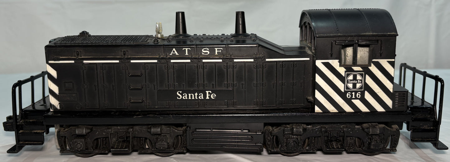 Lionel Post War 616 A.T. & S.F. NW2 Diesel Switcher