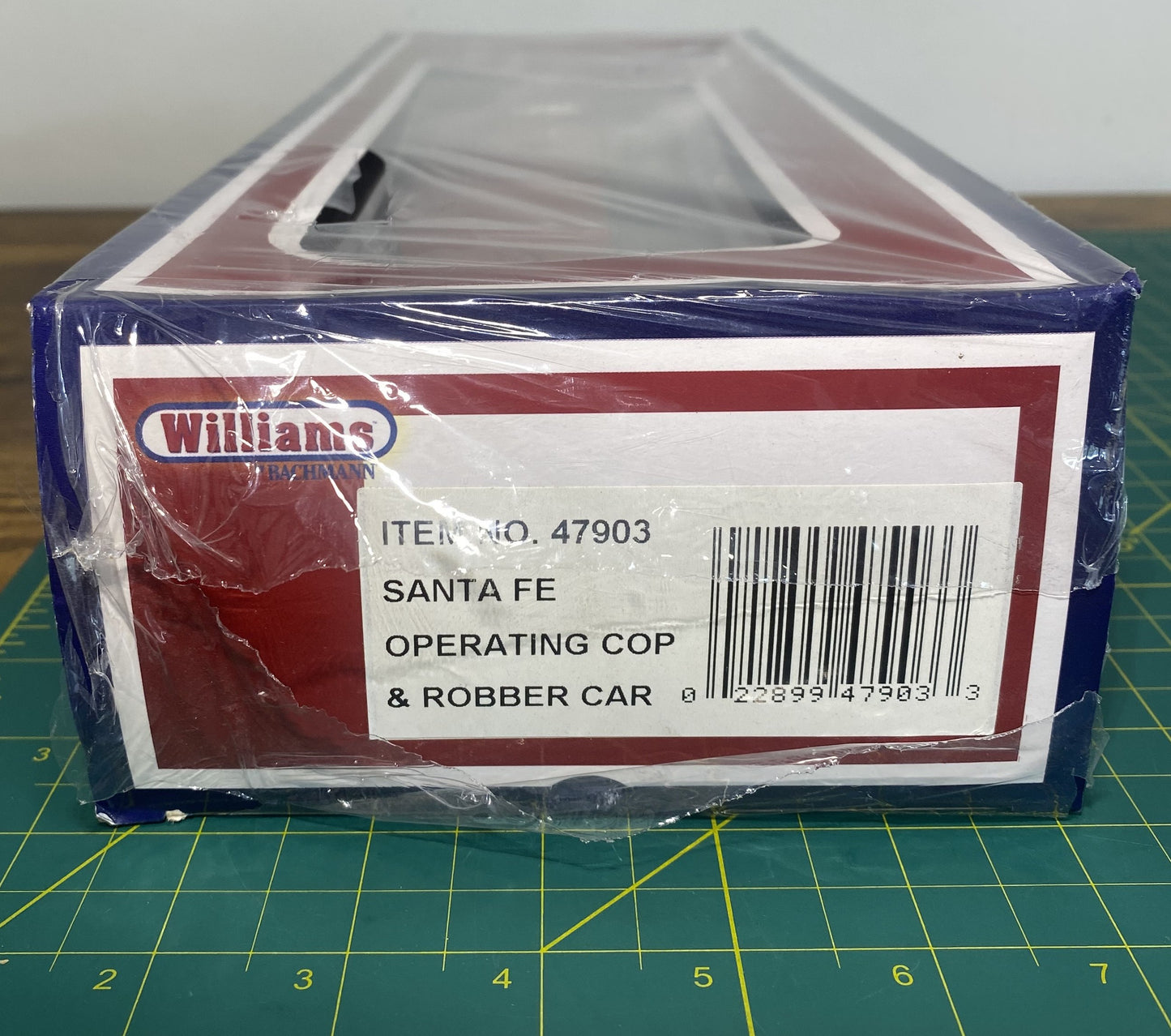 Williams 47903 Operating Cop/Robber Car Santa Fe