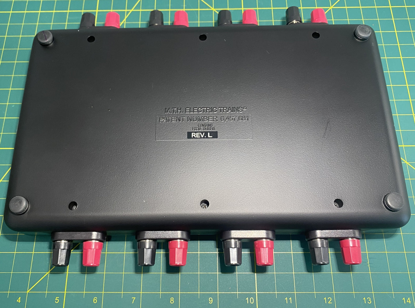 MTH #50-1001 DCS Remote Control Set