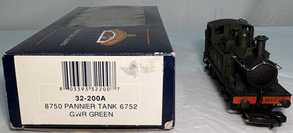 Bachmann Branchline 32-200A Class 8750 0-6-0PT 6752 in GWR Green