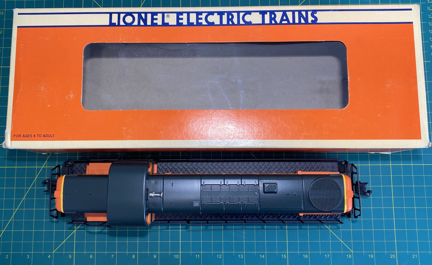 LIONEL 6-18843 Great Northern #198 RS-3 Diesel Locomotive