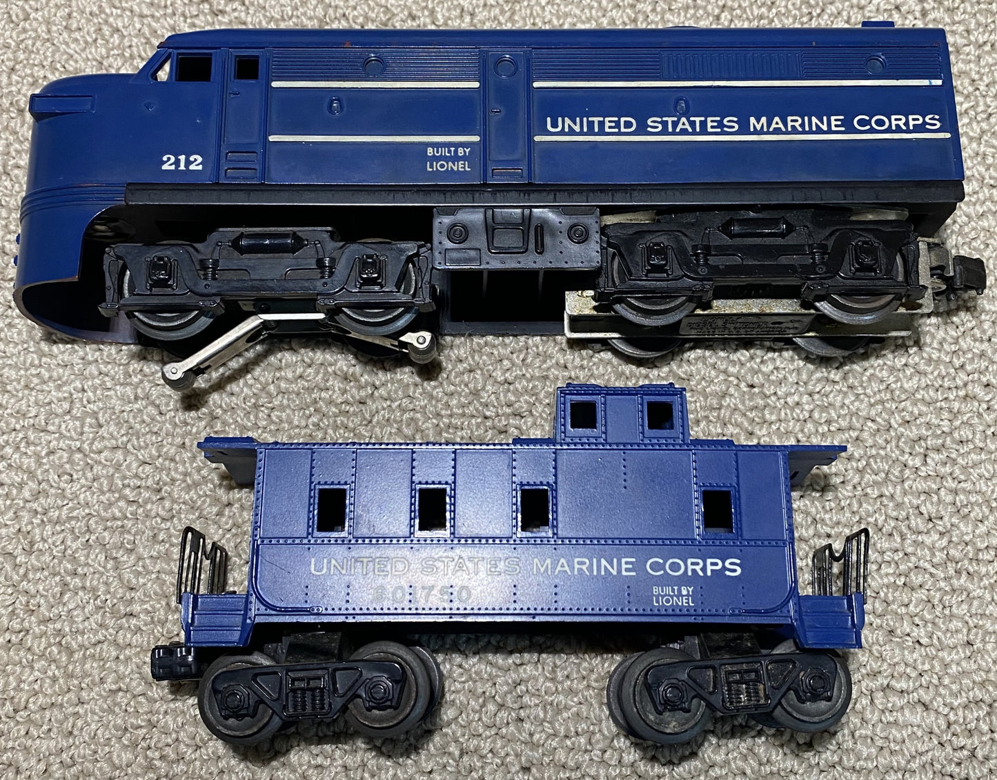 Lionel Post War #212 USMC Alco Diesel A Unit and Caboose #6017-50