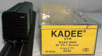 Kadee 5222 HO Scale Vermont Railway 40' PS-1 Boxcar #445