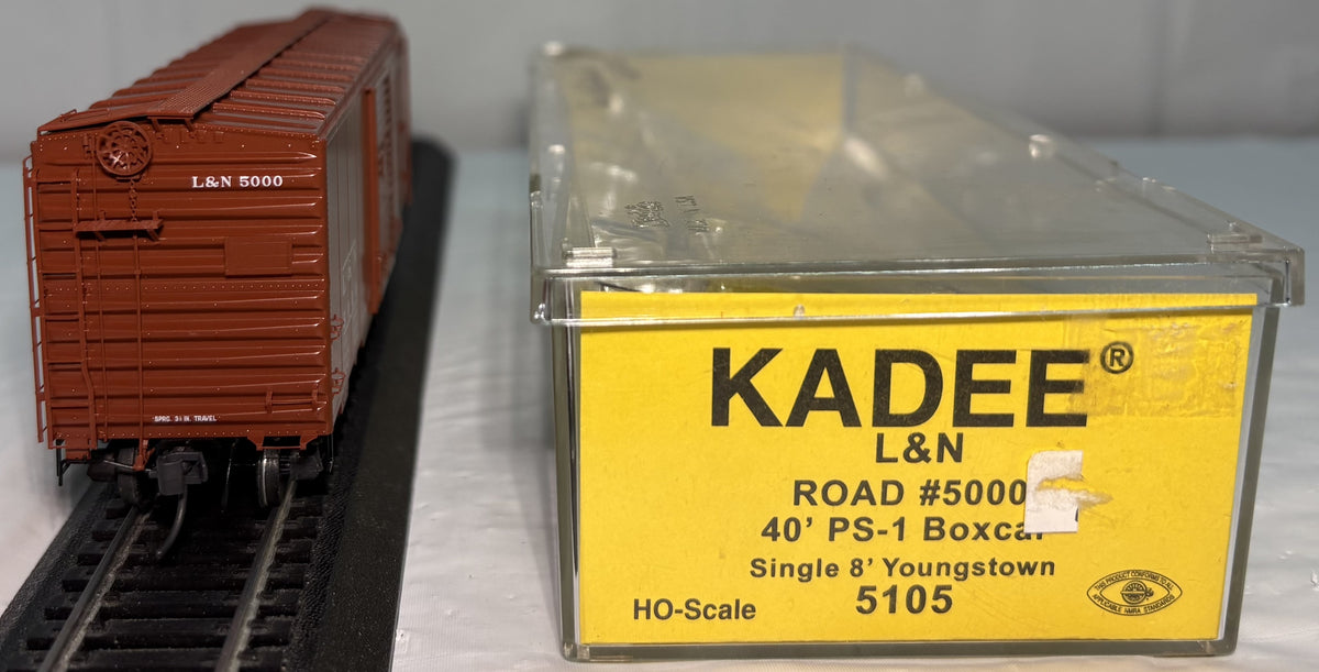 Kadee 5105 HO Scale Louisville & Nashville PS 1 Boxcar #5000