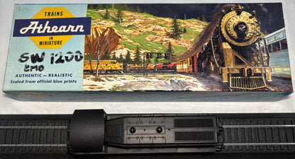 Athearn 9217 HO Scale EMD SW1500 Undecorated