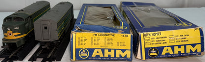 AHM 5024 HO Scale Northern Pacific FM Powered and Dummy Locomotive