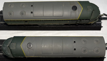 AHM 5024 HO Scale Northern Pacific FM Powered and Dummy Locomotive