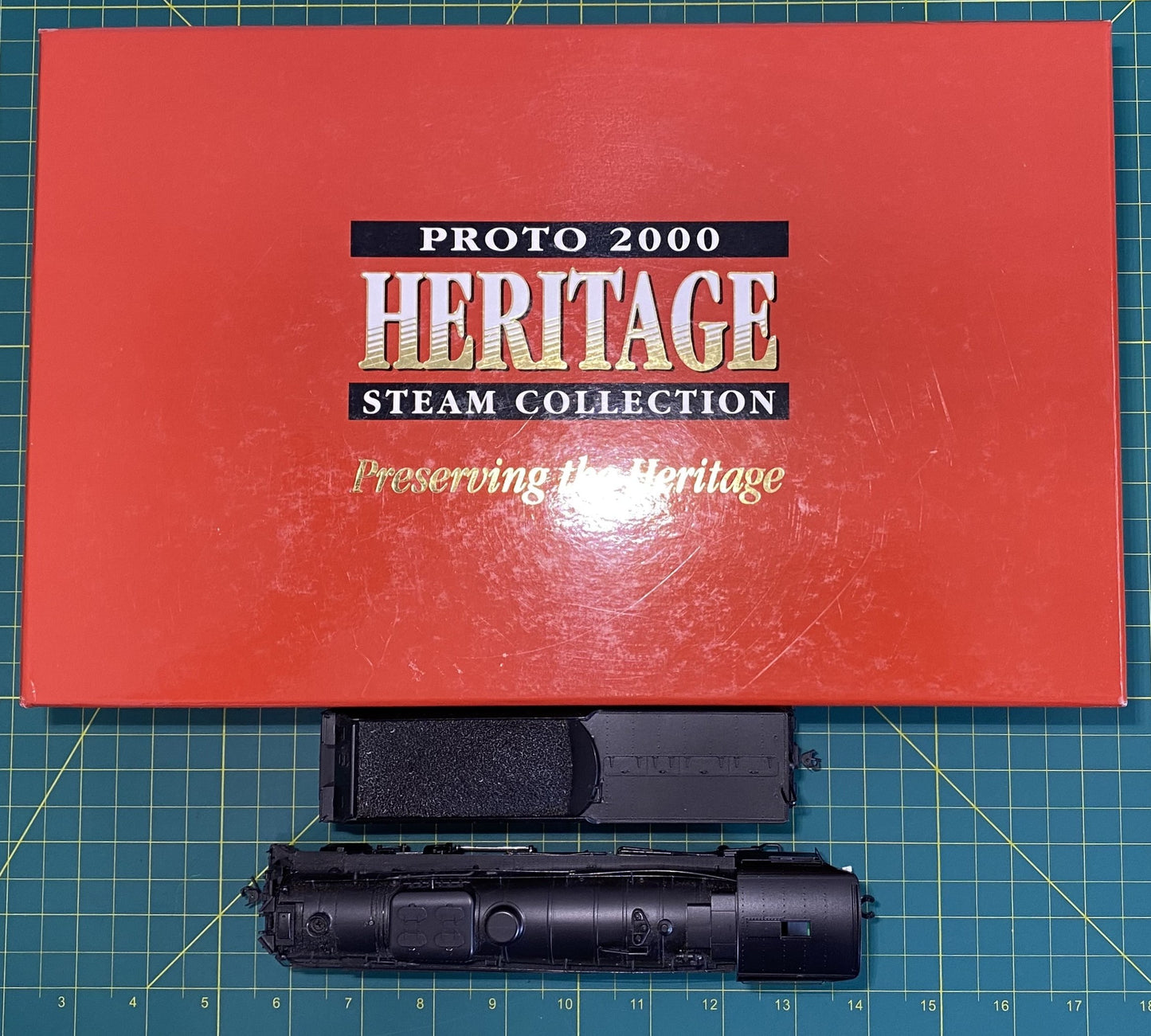 Proto 2000 Heritage Steam 2-8-4 "Berkshire" Powered w/Sound & DCC Unlettered