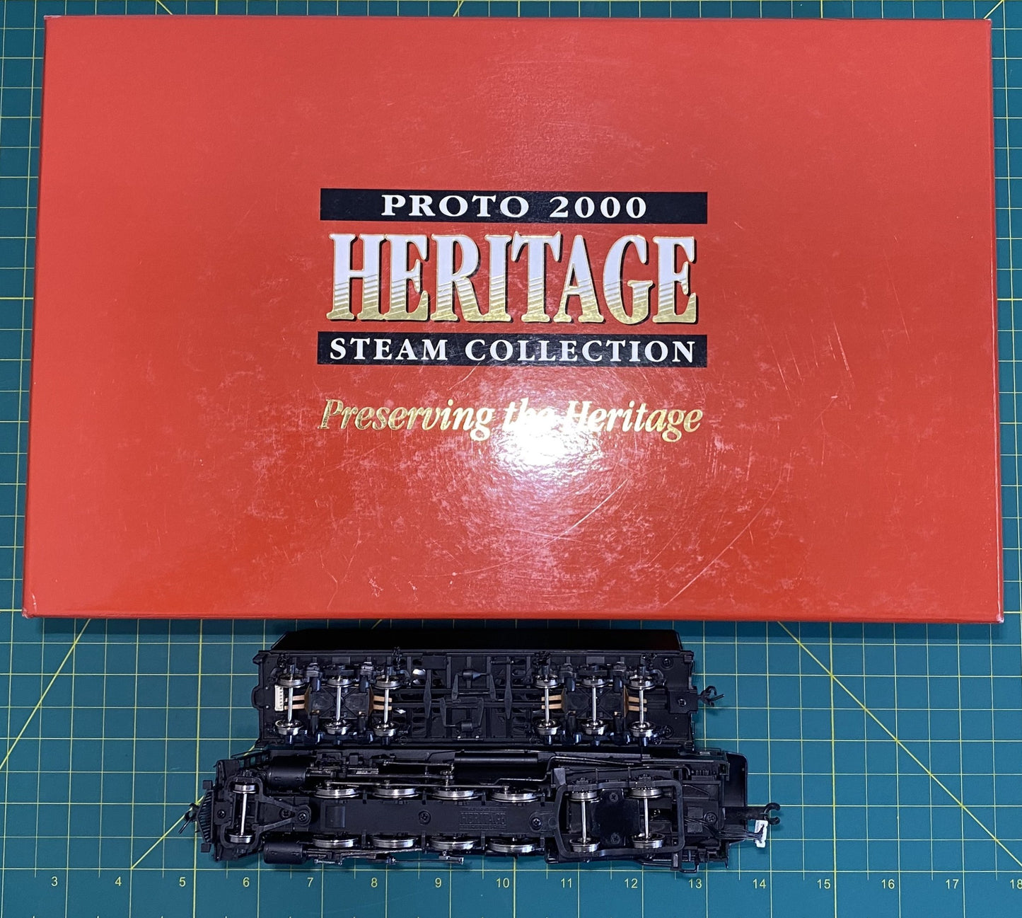Proto 2000 Heritage Steam 2-8-4 "Berkshire" Powered w/Sound & DCC Unlettered