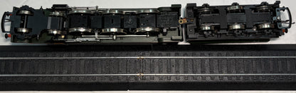 Hornby R349 King Class 60xx 4-6-0 'King Henry VIII' 6013 in GWR Green