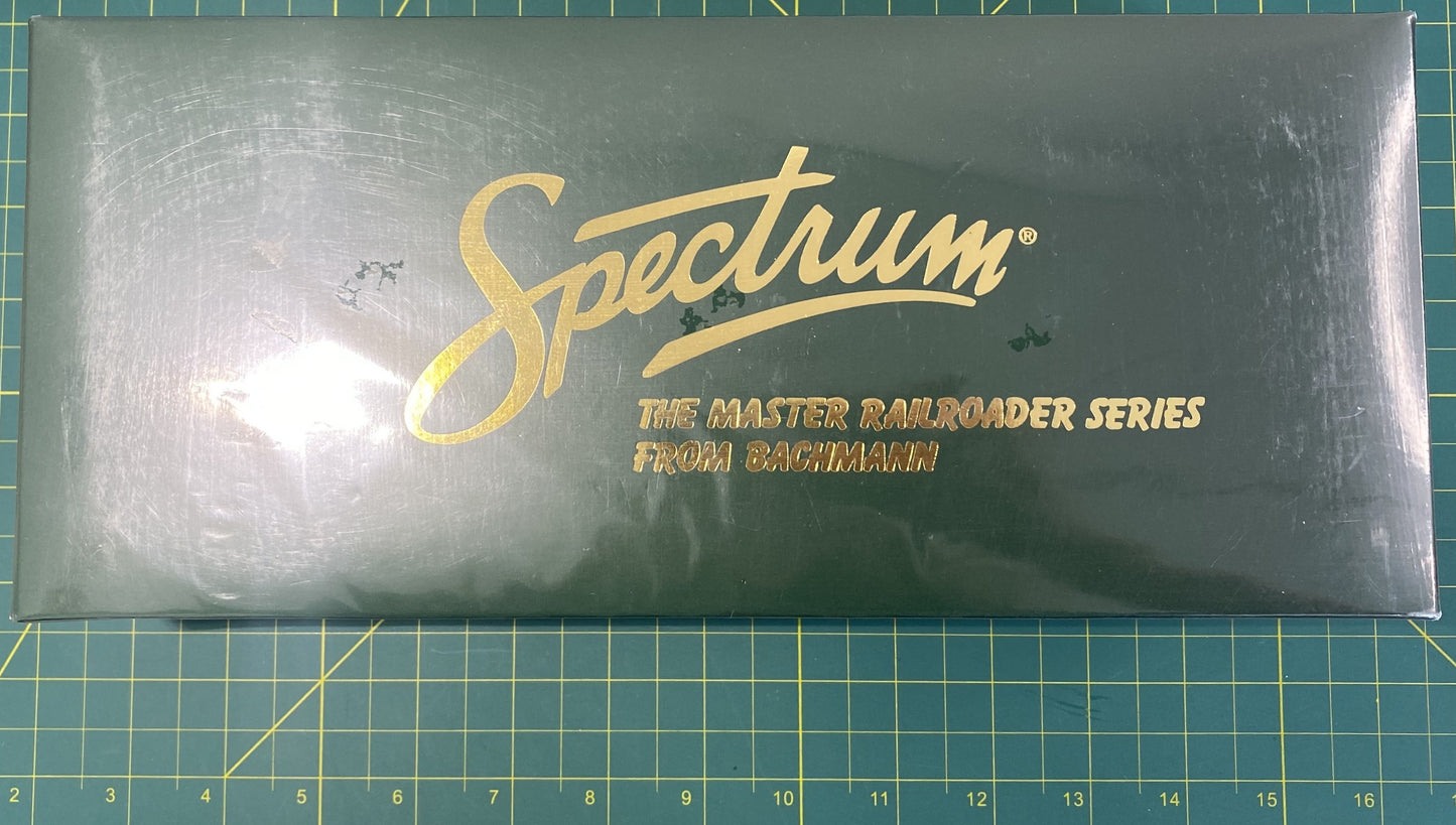 Bachmann Spectrum 27636 On30 Ventilated Box Car Lawndale