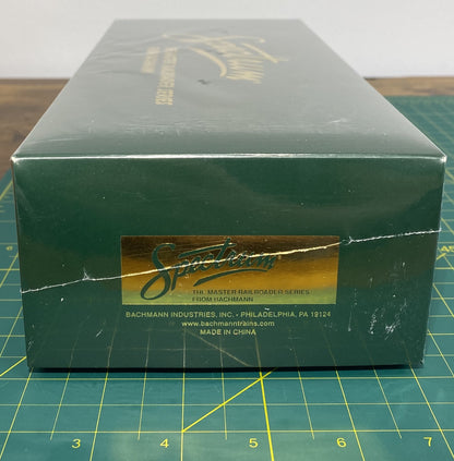 Bachmann Spectrum 27636 On30 Ventilated Box Car Lawndale