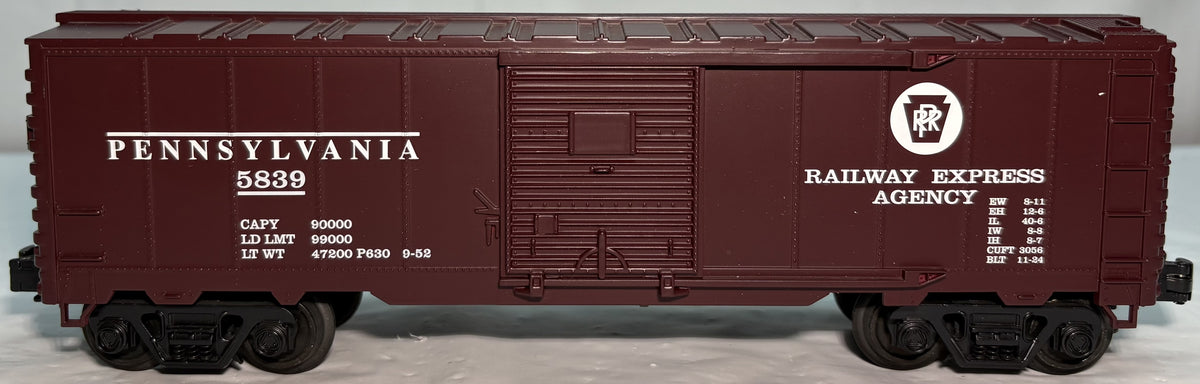 Industrial Rail 1002 O Gauge Pennsylvania REA Boxcar #5839