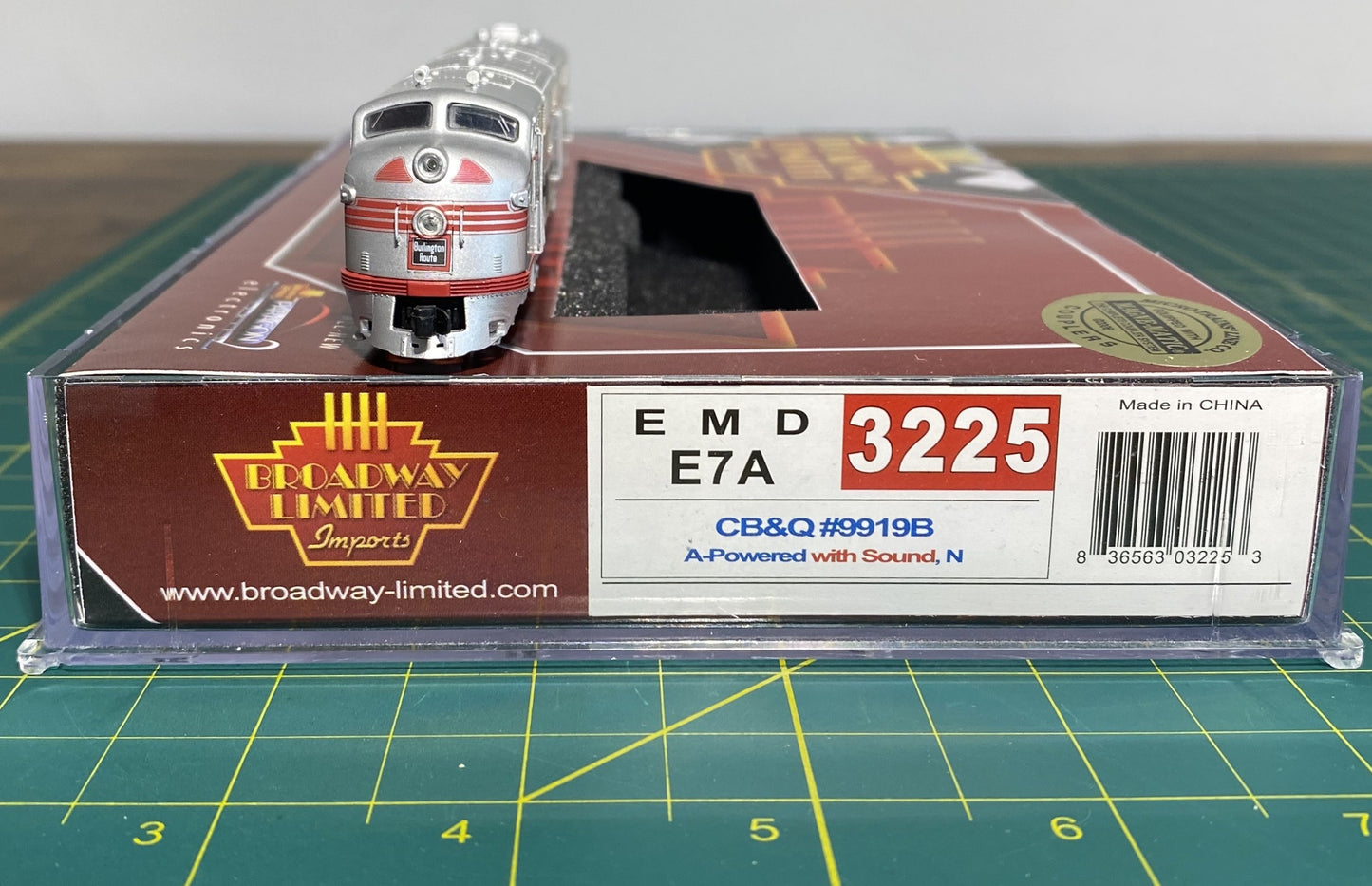 Broadway Limited 3225 N Chicago, Burlington & Quincy EMD E7A Paragon2 #9919B