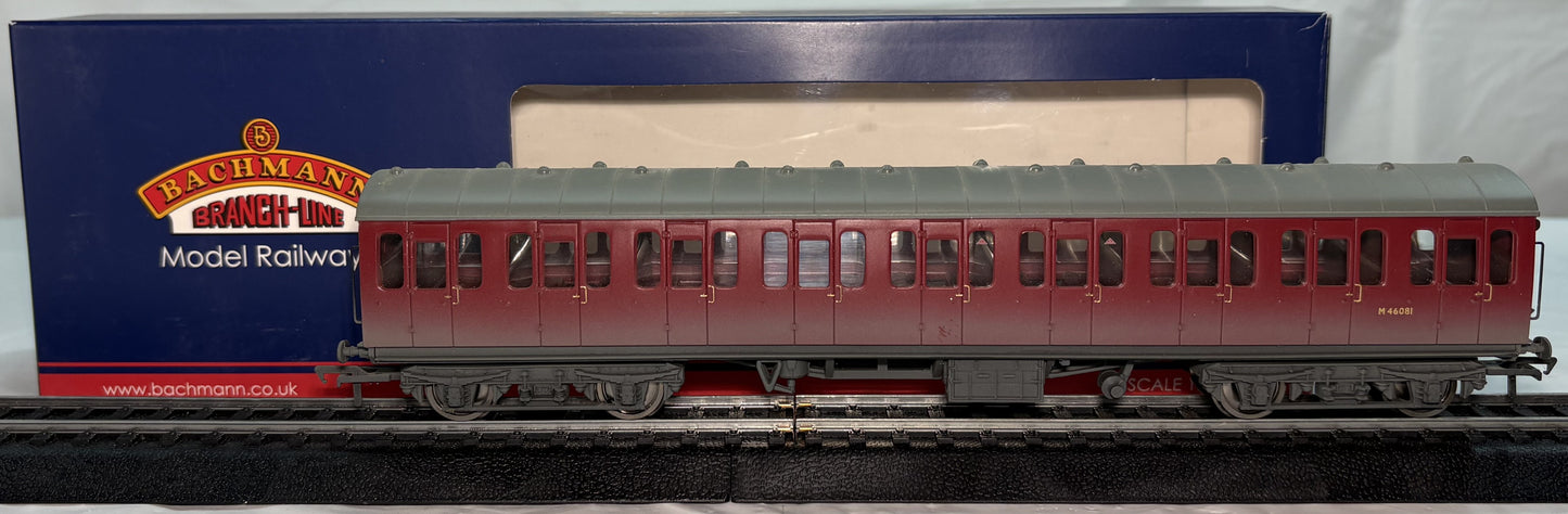 Bachmann Branch Line 34-609 Mk1 Suburban 2nd in BR crimson M46081 weathered