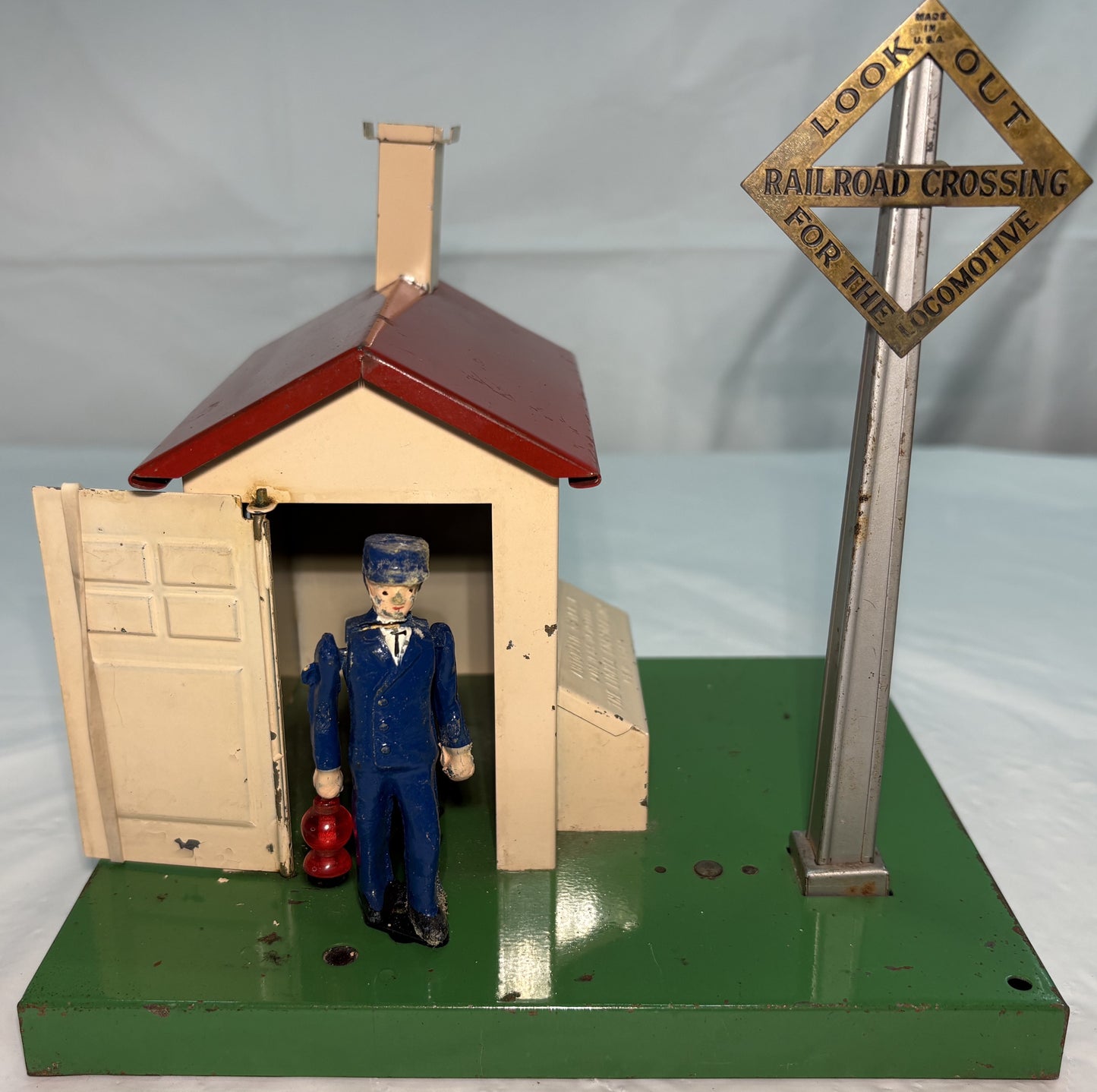 Lionel Post War 45N Automatic Gateman