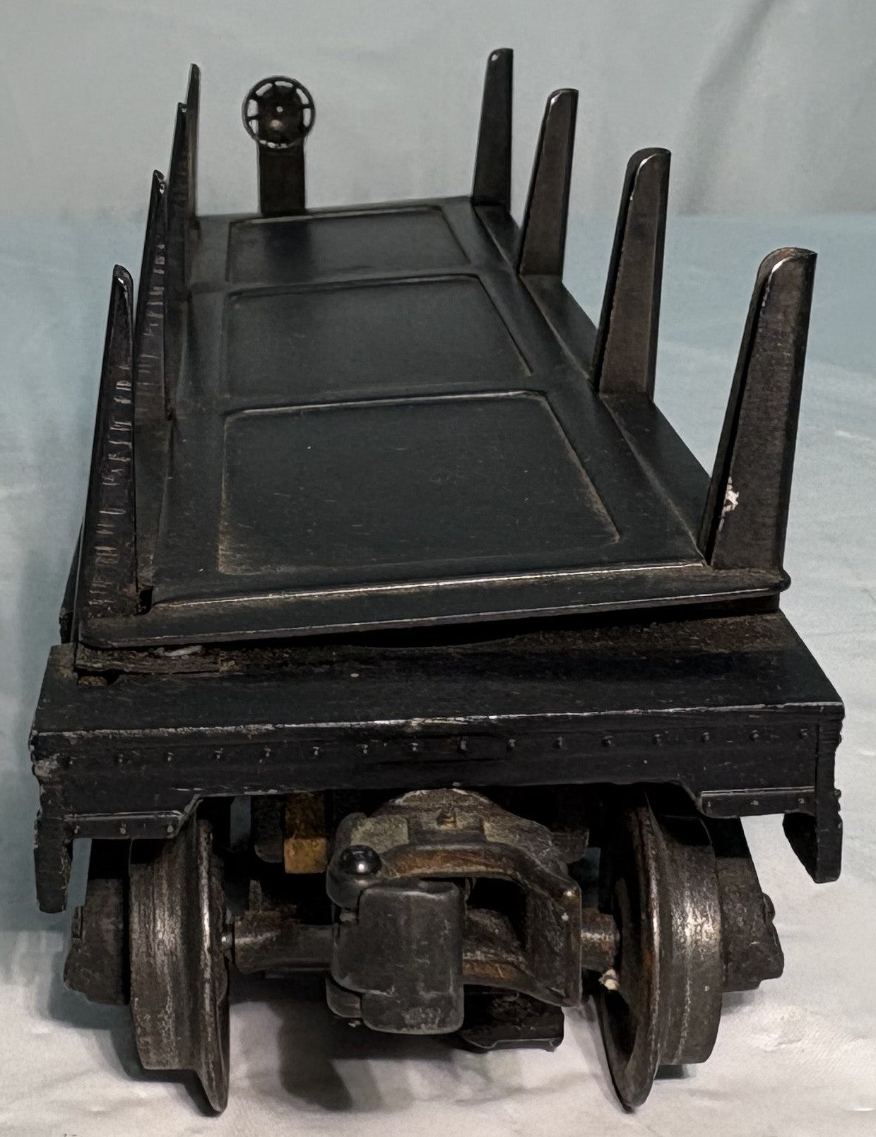 Lionel Post War 3451 Operating Log Unloading Car