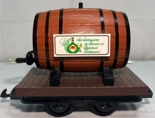 LGB 4047 G Scale Flatcar with Ferdinand Pieroth Whiskey Barrel