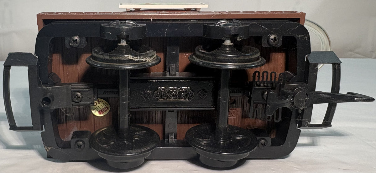 LGB 4047 G Scale Flatcar with Ferdinand Pieroth Whiskey Barrel