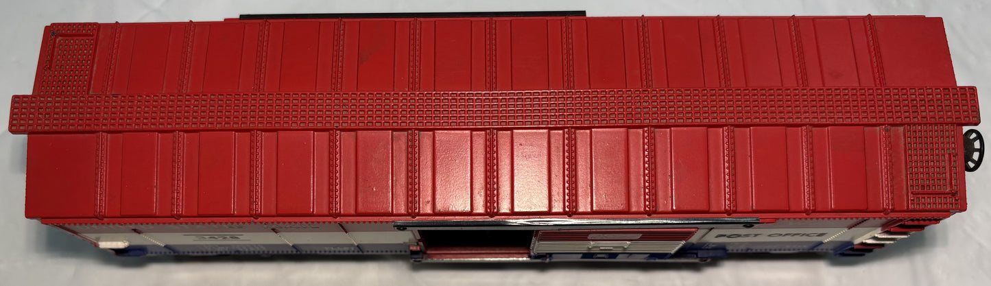 Lionel Post War 3428 US Mail Operating Box Car