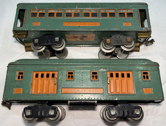 Lionel Pre War 332 Baggage & 339 Passenger Cars