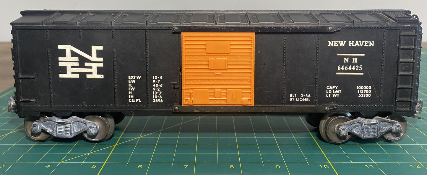 Lionel Post War New Haven Box Car #6464-425